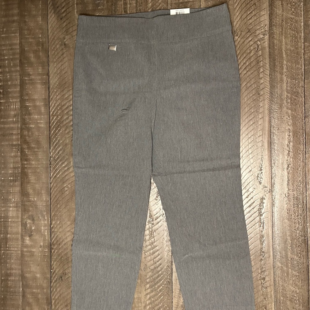 Women’s Capri dress pants